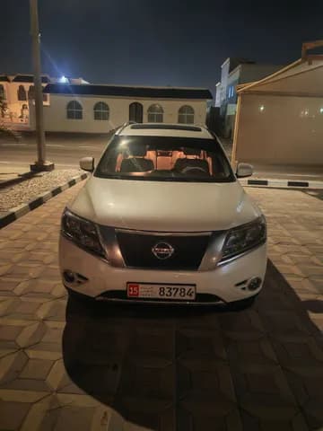نيسان باثفايندر SV 4WD 2015 مستعملة نيسان باثفايندر SV 4WD 2015 مستعملة للبيع