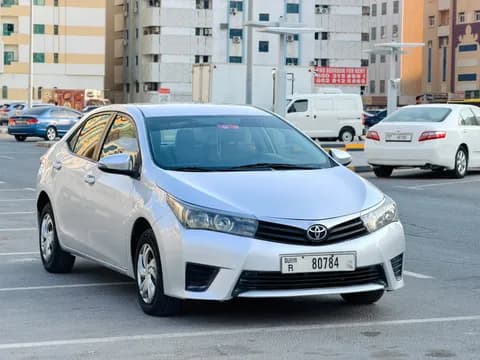 تويوتا كورولا 1.6L SE 2014 مستعملة تويوتا كورولا 1.6L SE 2014 مستعملة للبيع