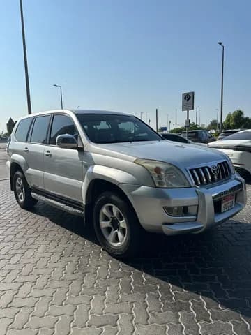 تويوتا لاند كروزر برادو 4.0L V6 VX1 2005 مستعملة تويوتا لاند كروزر برادو 4.0L V6 VX1 2005 مستعملة للبيع