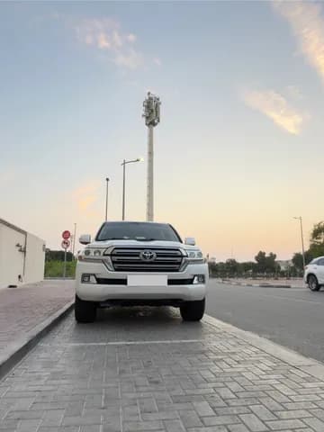 Used Toyota Land Cruiser 4.0 EXR 2017 Used Toyota Land Cruiser 4.0 EXR 2017 for sale