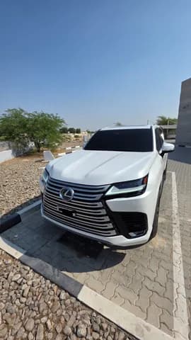 لكزس إل إكس 570 Platinum 2025 مستعملة لكزس إل إكس 570 Platinum 2025 مستعملة للبيع