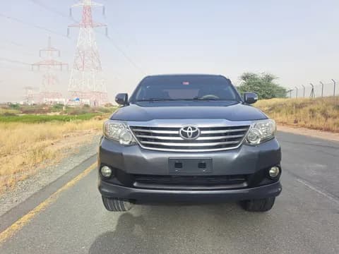 Used Toyota Fortuner 2.7L (4X4) 2014 Used Toyota Fortuner 2.7L (4X4) 2014 used_cars.forSale
