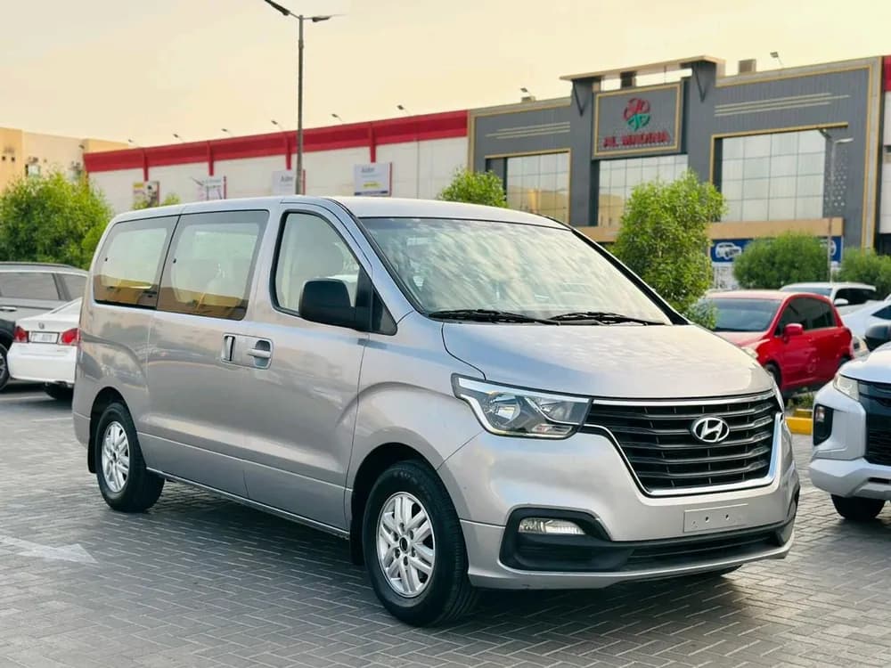 Used Hyundai H1 9-Seater Wagon A/T Base 2019