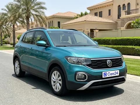 Used Volkswagen T-Roc Life Plus 2022 Used Volkswagen T-Roc Life Plus 2022 used_cars.forSale