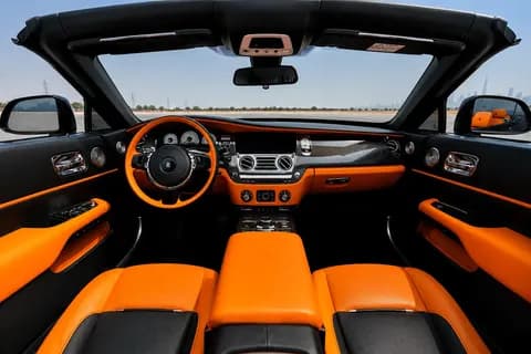 رولز رويس داون 6.6L V12 Black Badge (601 HP) 2018 مستعملة رولز رويس داون 6.6L V12 Black Badge (601 HP) 2018 مستعملة للبيع