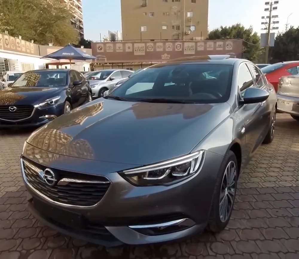 Used Opel Insignia 1.6L 2019