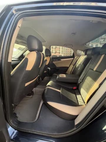 Used Honda Civic 4 door EXi 2016 Used Honda Civic 4 door EXi 2016 for sale