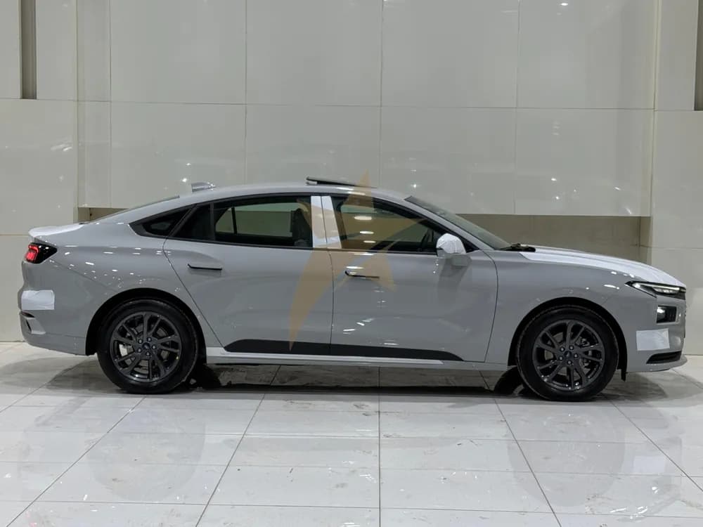 New Ford Taurus 2.0L EcoBoost SE 2026