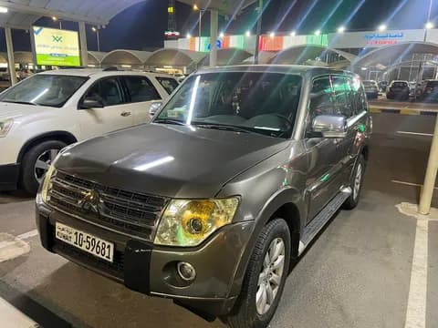 Used Mitsubishi Pajero 3.8L 5 Door Full 2011