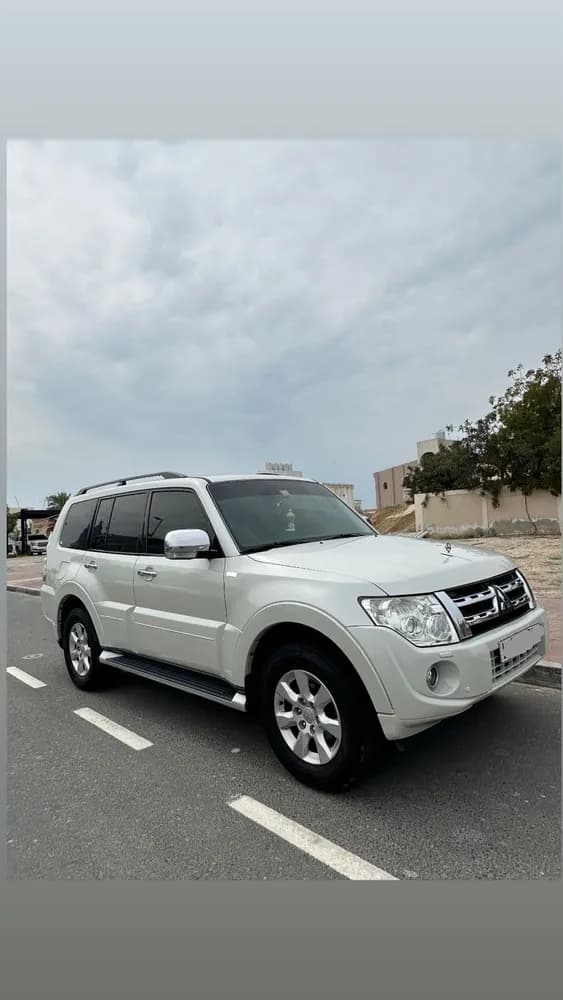 Used Mitsubishi Pajero GLS V6 2014