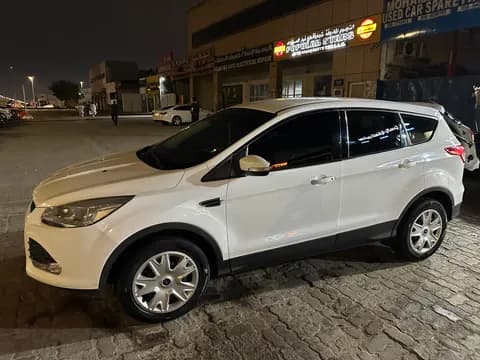 مستعملة فورد إسكيب 2.5L 2016 مستعملة فورد إسكيب 2.5L 2016 used_cars.forSale