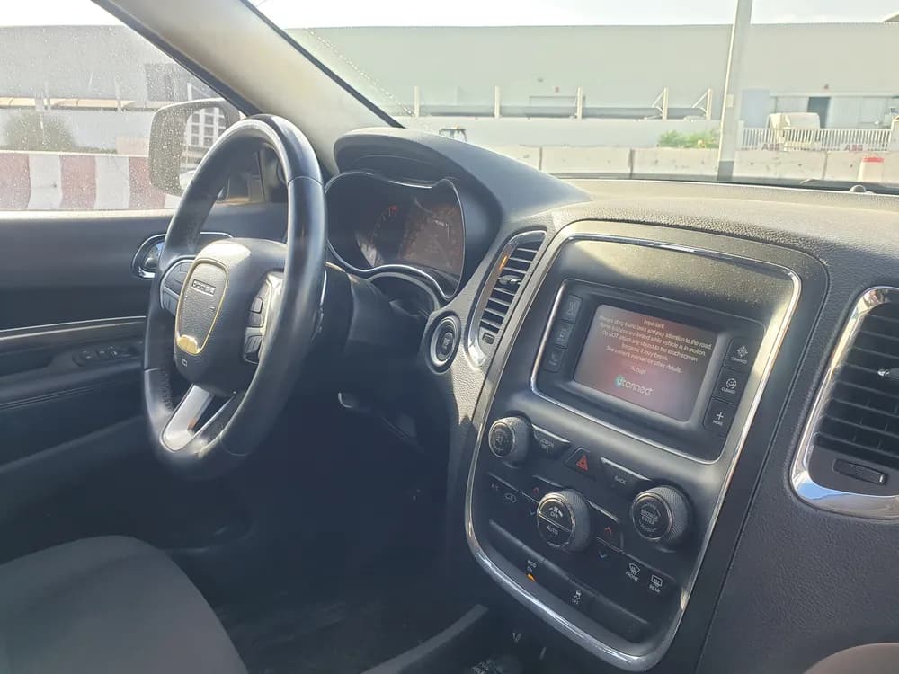 دودج دورانجو 3.6L 2015 مستعملة