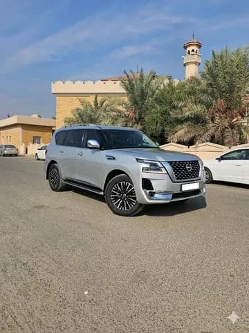 Used Nissan Patrol 5.6L LE Platinum 2023 Used Nissan Patrol 5.6L LE Platinum 2023 used_cars.forSale