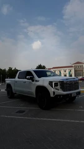 Used GMC Sierra Denali 6.2L Crew Cab (AWD) 2023 Used GMC Sierra Denali 6.2L Crew Cab (AWD) 2023 used_cars.forSale