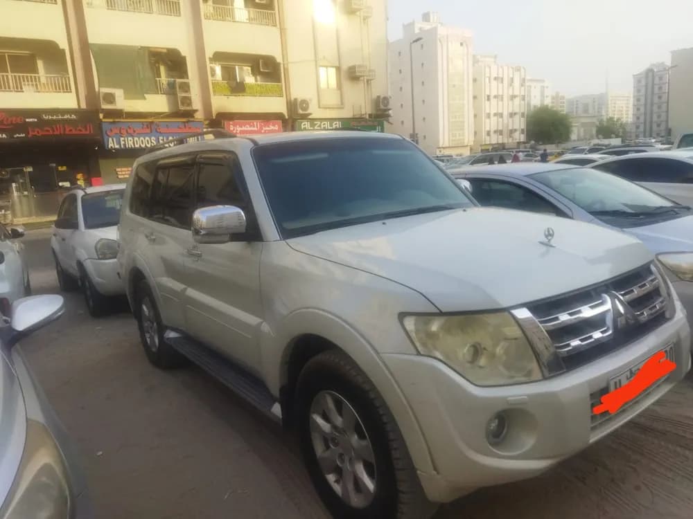 Used Mitsubishi Pajero 3.5L 5 Door Full 2013