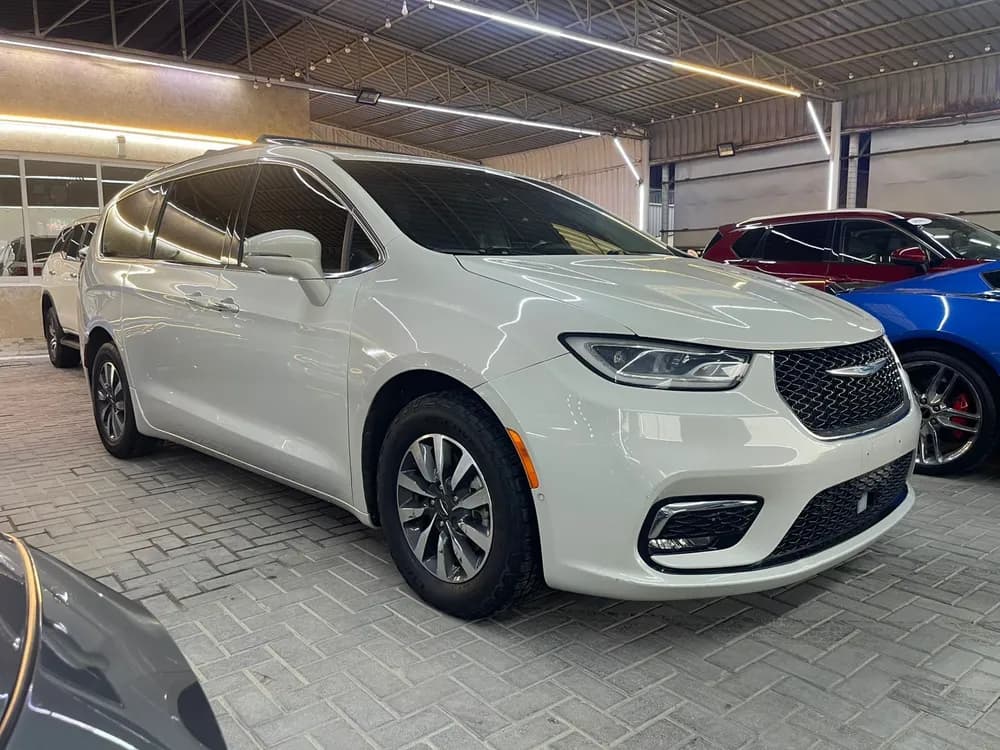 Used Chrysler Pacifica 3.6L V6 Touring L Plus 2021
