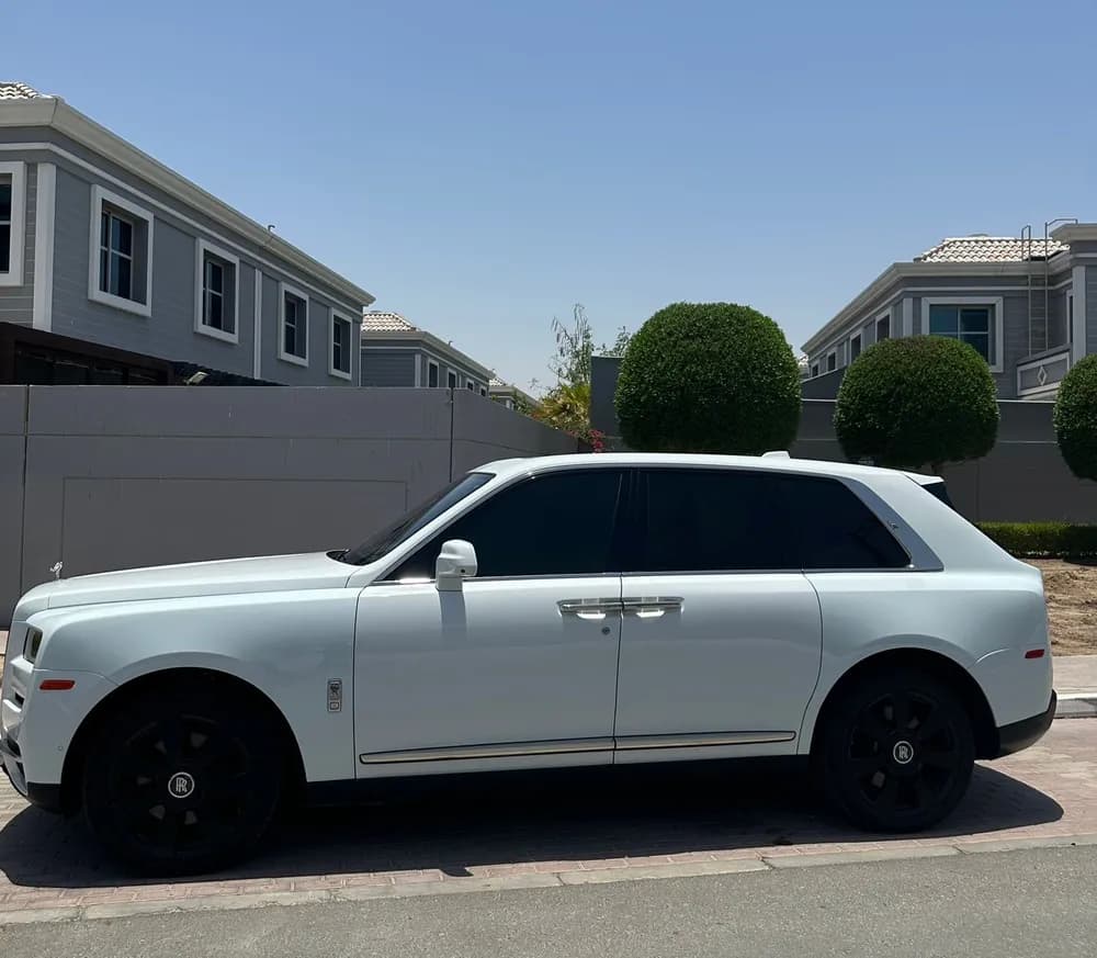رولز رويس كولينان 6.75L Twin-Turbo (563 HP) 2019 مستعملة