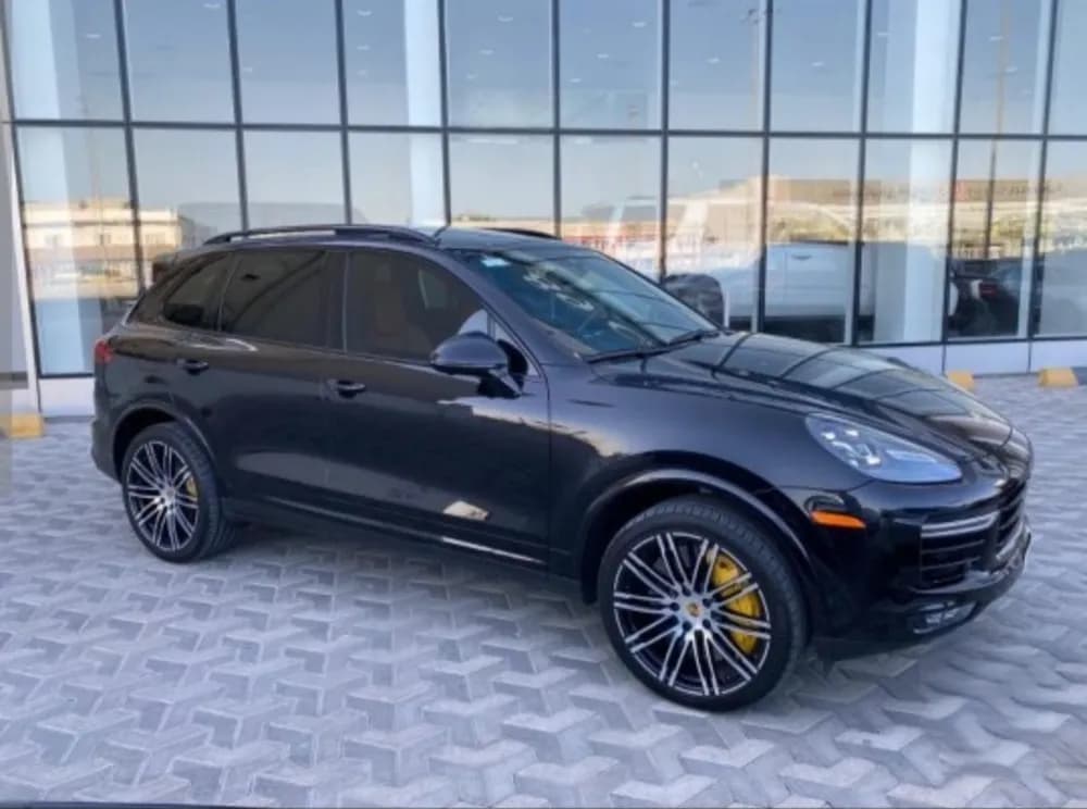 Used Porsche Cayenne Base 2016