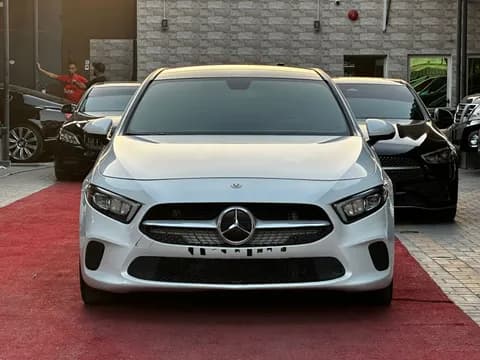 مرسيدس بنز الفئة أي A 200 2020 مستعملة مرسيدس بنز الفئة أي A 200 2020 مستعملة used_cars.forSale
