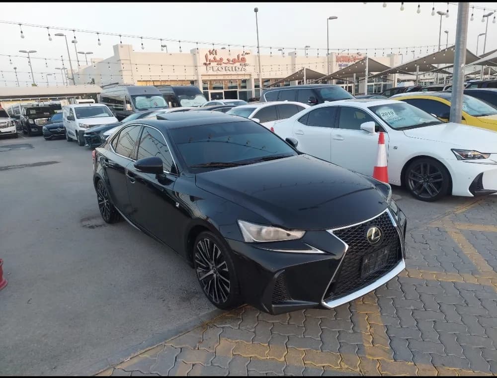 لكزس آي أس 250 F 2015 مستعملة
