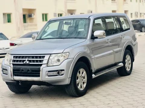 Used Mitsubishi Pajero 3.5L 5 Door 2017 Used Mitsubishi Pajero 3.5L 5 Door 2017 for sale