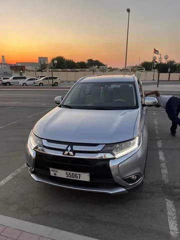 Used Mitsubishi Outlander 2.4L 2017 Used Mitsubishi Outlander 2.4L 2017 for sale