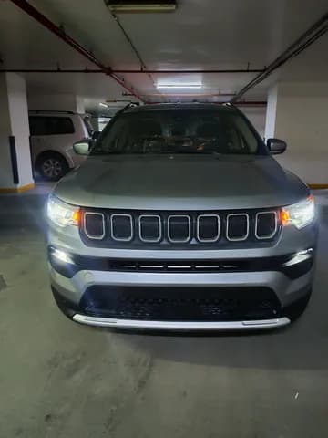 جيب كومباس 2.4L Longitude (4x4) 2022 مستعملة جيب كومباس 2.4L Longitude (4x4) 2022 مستعملة للبيع