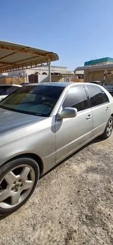 لكزس LS 430 2001 مستعملة لكزس LS 430 2001 مستعملة used_cars.forSale