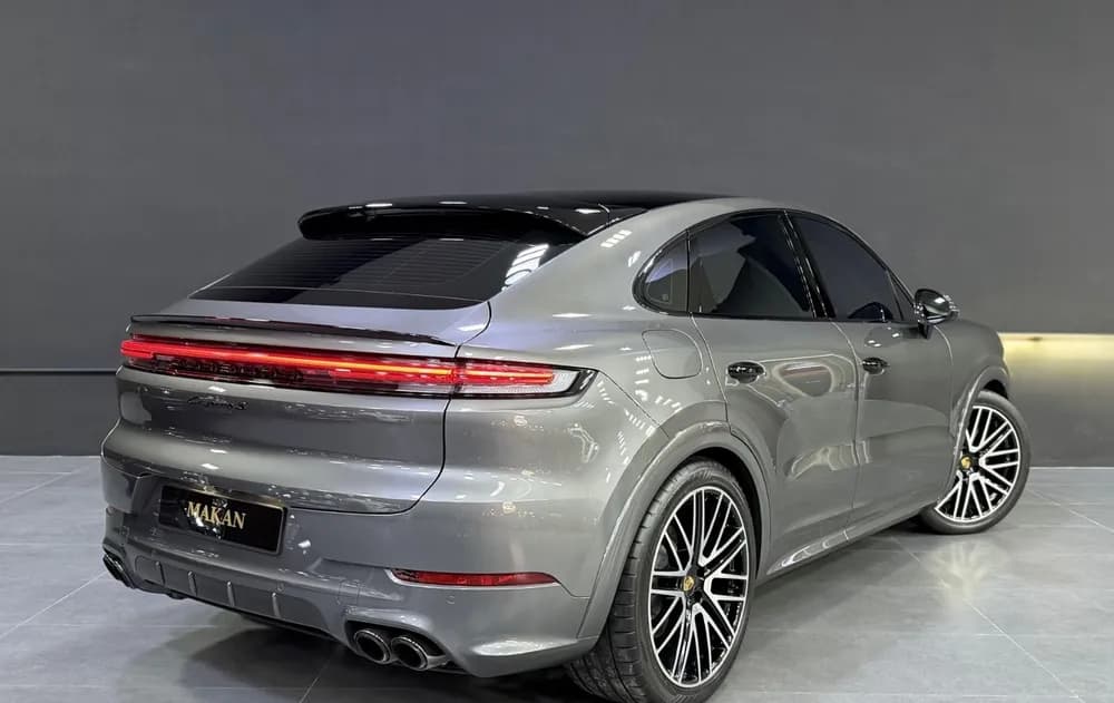 Used Porsche Cayenne S 2024