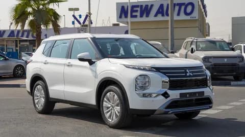 New Mitsubishi Outlander 2.5L GLX Mid Line 2026 New Mitsubishi Outlander 2.5L GLX Mid Line 2026 used_cars.forSale