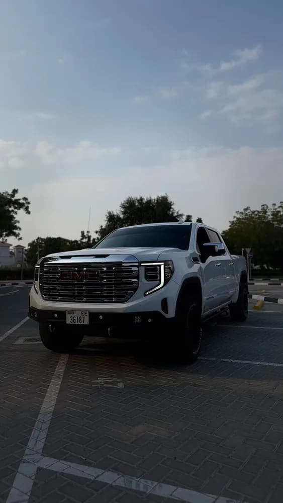 Used GMC Sierra Denali 6.2L V8 All Wheel Drive 2023