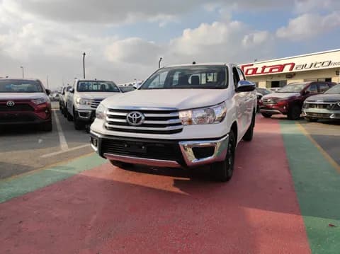 New Toyota Hilux 2.4L Double Cab DLS M/T (4x2) 2026 New Toyota Hilux 2.4L Double Cab DLS M/T (4x2) 2026 used_cars.forSale