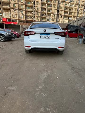 إم جي 5 1-5l-lux 2021 مستعملة إم جي 5 1-5l-lux 2021 مستعملة used_cars.forSale