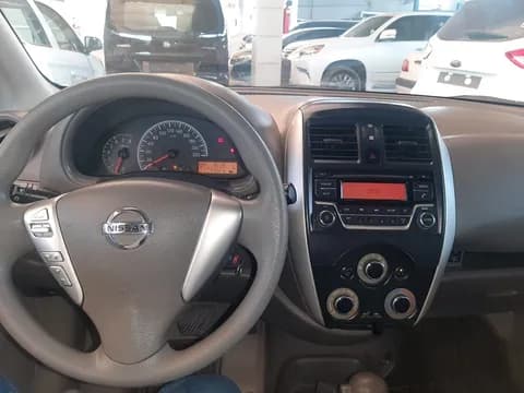 نيسان صني SE 2020 مستعملة نيسان صني SE 2020 مستعملة used_cars.forSale
