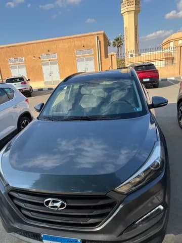 هيونداي توسان 2.0L Mid Option (AWD) 2017 مستعملة هيونداي توسان 2.0L Mid Option (AWD) 2017 مستعملة used_cars.forSale