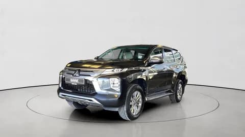 ميتسوبيشي مونتيرو سبورت 2022 مستعملة ميتسوبيشي مونتيرو سبورت 2022 مستعملة used_cars.forSale