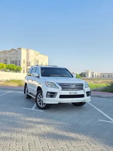 لكزس أل أكس 570 5 door 5.7L 2012 مستعملة لكزس أل أكس 570 5 door 5.7L 2012 مستعملة للبيع