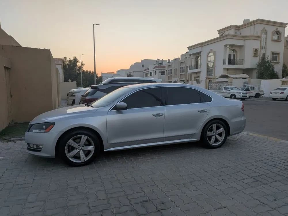 Used Volkswagen Passat 2.5L SEL 2015