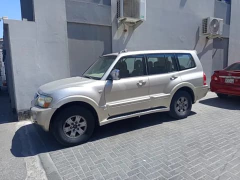 ميتسوبيشي باجيرو GLS V6 2006 مستعملة ميتسوبيشي باجيرو GLS V6 2006 مستعملة used_cars.forSale