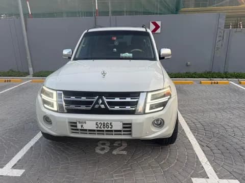 Used Mitsubishi Pajero 3.8L GLS 5 Door high 2014 Used Mitsubishi Pajero 3.8L GLS 5 Door high 2014 used_cars.forSale