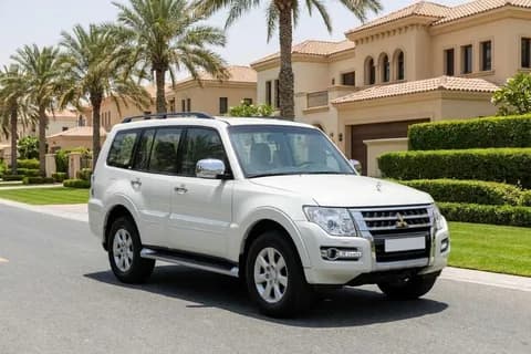 ميتسوبيشي باجيرو 2022 مستعملة ميتسوبيشي باجيرو 2022 مستعملة used_cars.forSale