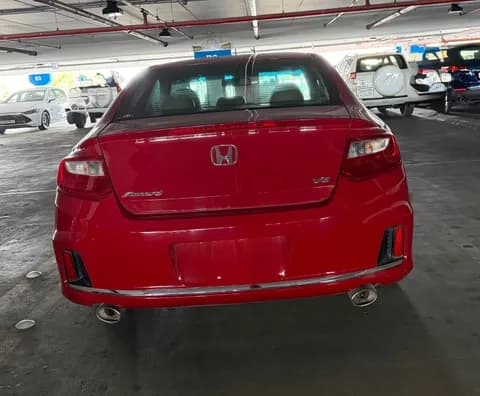 هوندا أكورد ال اكس V6 3.5 لتر 2013 مستعملة هوندا أكورد ال اكس V6 3.5 لتر 2013 مستعملة used_cars.forSale