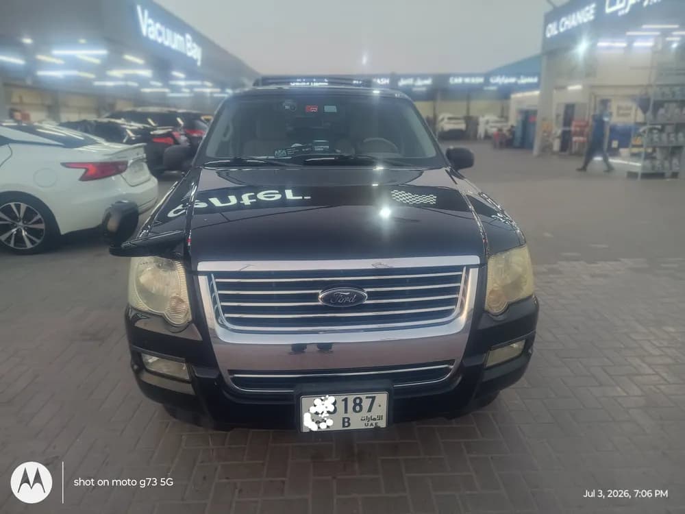 Used Ford Explorer XLT 2010