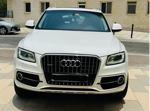 أودي كيو5 2.0L (225 HP) 2016 مستعملة أودي كيو5 2.0L (225 HP) 2016 مستعملة used_cars.forSale