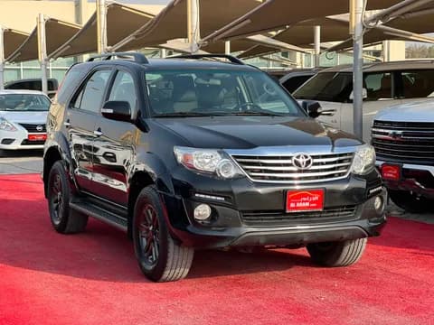 تويوتا فورتشنر 4.0L TRD Sportivo 2015 مستعملة تويوتا فورتشنر 4.0L TRD Sportivo 2015 مستعملة للبيع