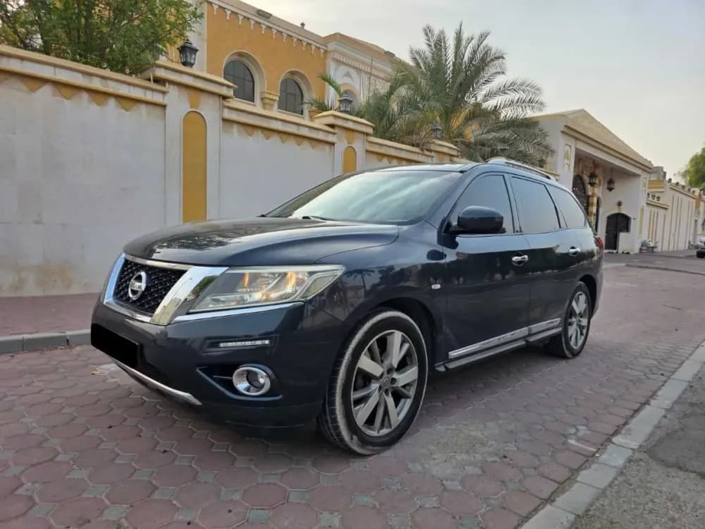 Used Nissan Pathfinder 2016