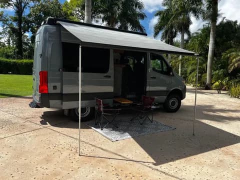 Used Mercedes-Benz Sprinter VIP Business Van 10 Seater 2019 Used Mercedes-Benz Sprinter VIP Business Van 10 Seater 2019 for sale