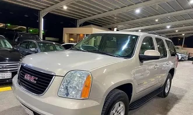 Used GMC Yukon 5.3 V8 AT4 (AWD) 2010