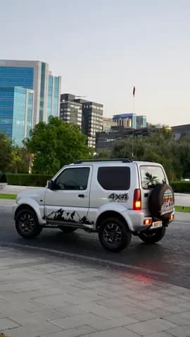 Used Suzuki Jimny 1.3L M/T 2015 Used Suzuki Jimny 1.3L M/T 2015 used_cars.forSale