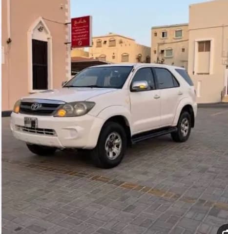 تويوتا فورتشنر 2.7L 2008 مستعملة تويوتا فورتشنر 2.7L 2008 مستعملة used_cars.forSale